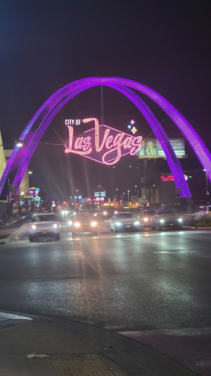 Las Vegas Showgirl Sign